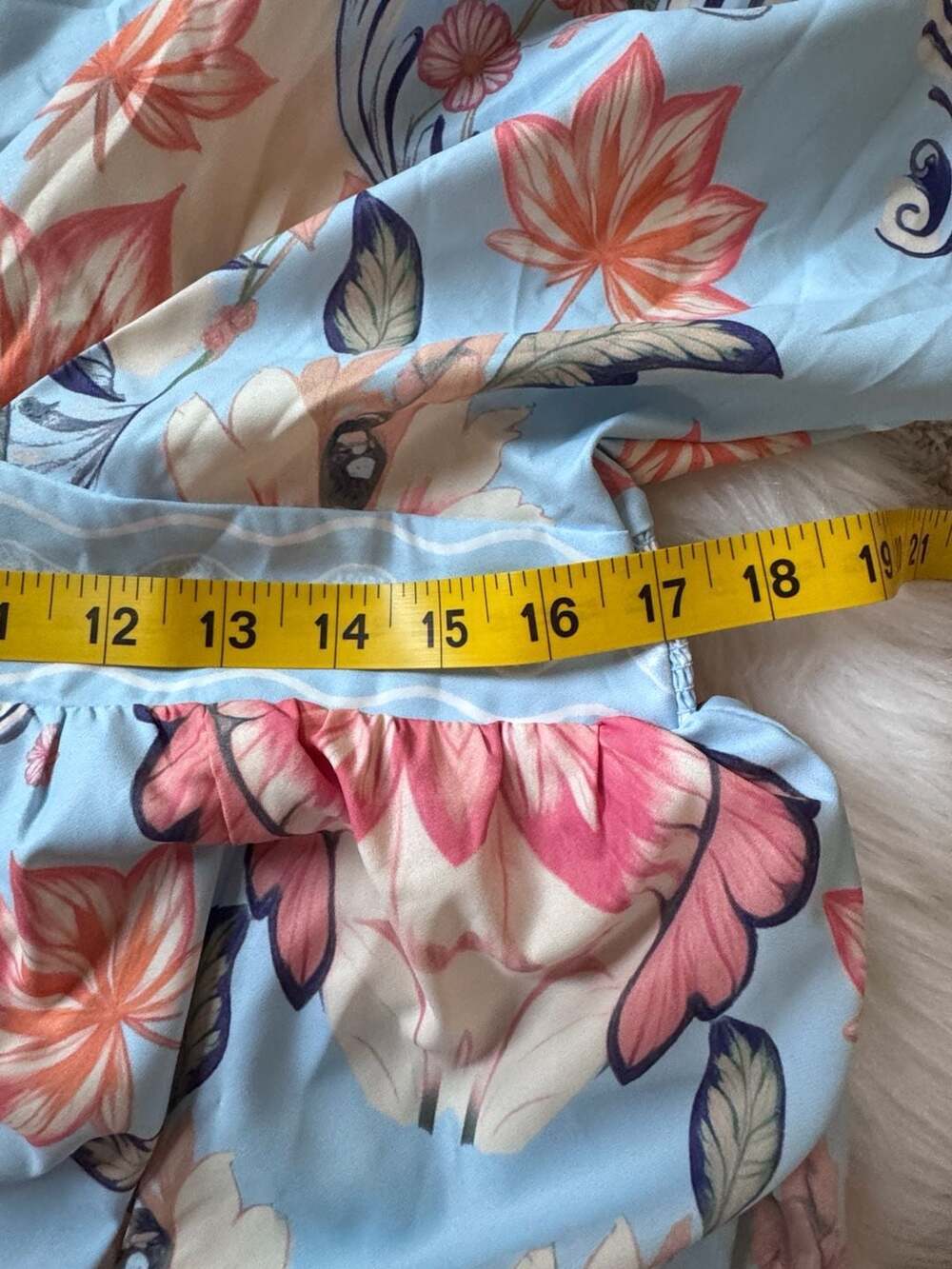 CUPSHE Watercolor Morning Floral V-Neck Smocked Maxi Dress with Side Slits - Picture 6 of 9
